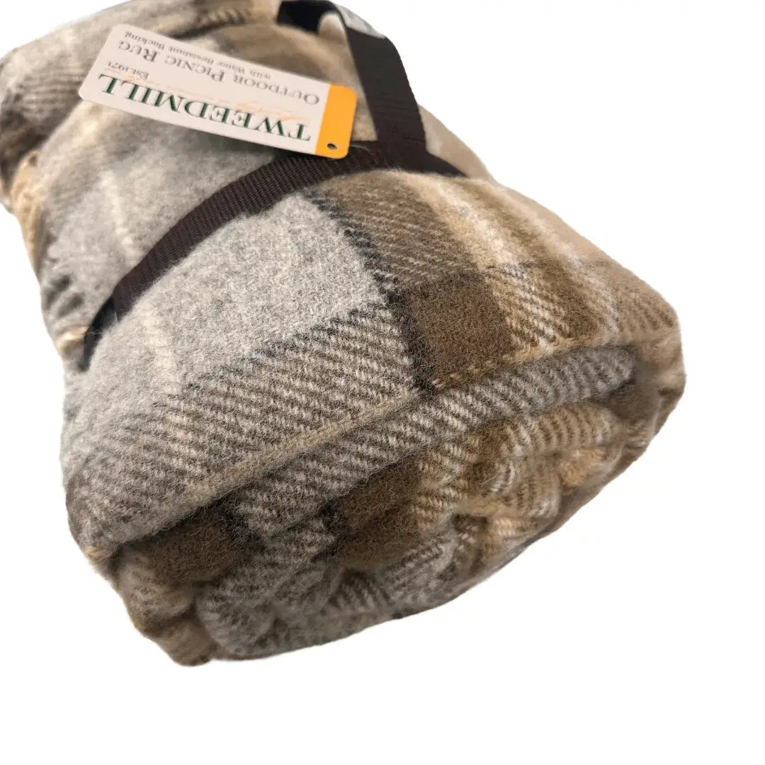 Picknickkleed Polo Tartan McKellar Bruin - Wol - Waterdicht - 145x183cm - Tweedmill by MoodCompanyNL