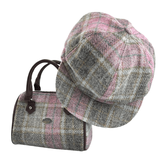 MoodCompanyNL - Dames Cap Zacht Roze Buchanan Geruit - one size - Harris Tweed - Glen Appin of Scotland - 5060959026587