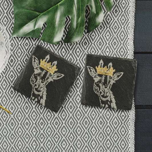 Onderzetters Giraffe met gouden kroon - Gegraveerd - Leisteen - Just Slate Company Scotland by MoodCompanyNL
