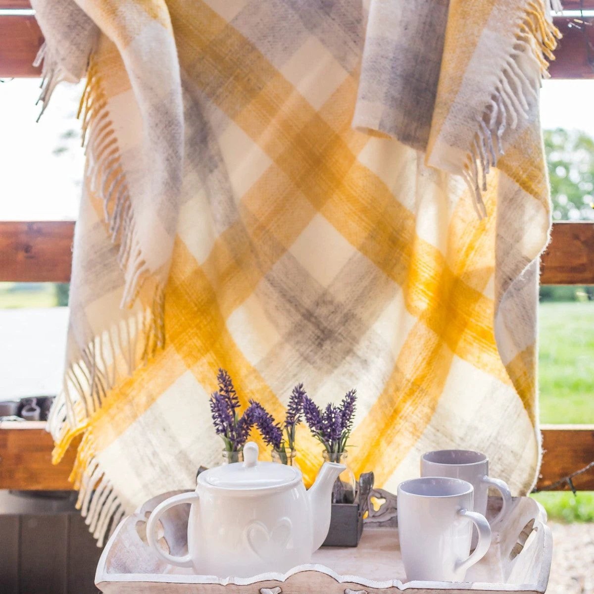 Plaid Meadow Check Geel - 150x183 - Nieuw Wol - Tweedmill UK by MoodCompanyNL