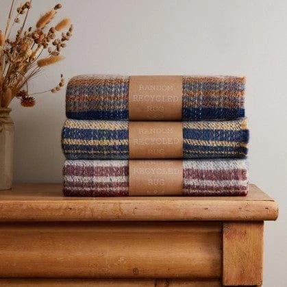 Plaid Op goed geluk Random - Gerecycled Wol - 120x150cm - Tweedmill UK by MoodCompanyNL