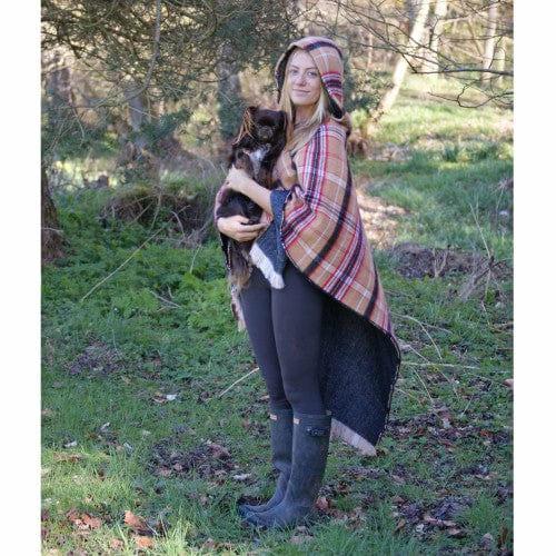 Tartan Poncho Camel - Glen Appin of Scotland by MoodCompanyNL