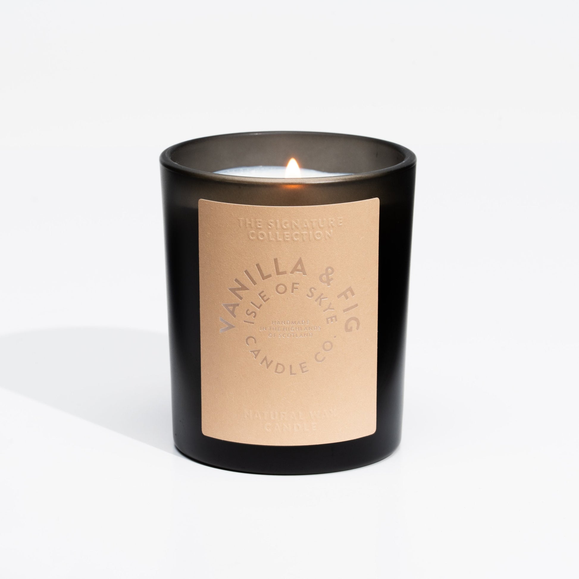 Sojawaskaars Vanilla & Fig Black Tumbler - Isle of Skye Candle Company