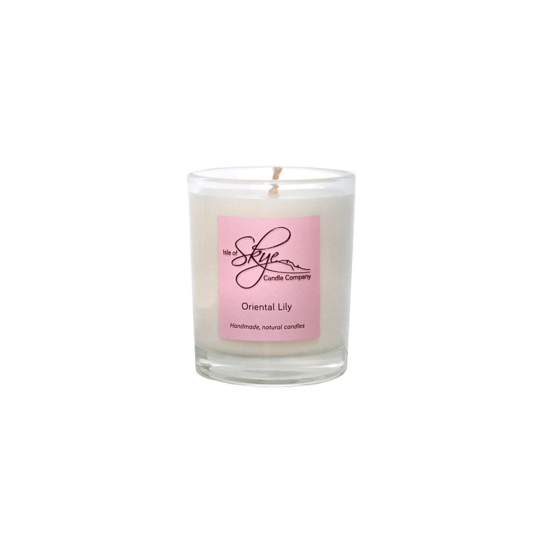 MoodCompanyNL - Geurkaars Oosterse Lelie (Oriental Lily) Mini - 20 uur - Sojawas - Isle of Skye Candle - 6095641851863
