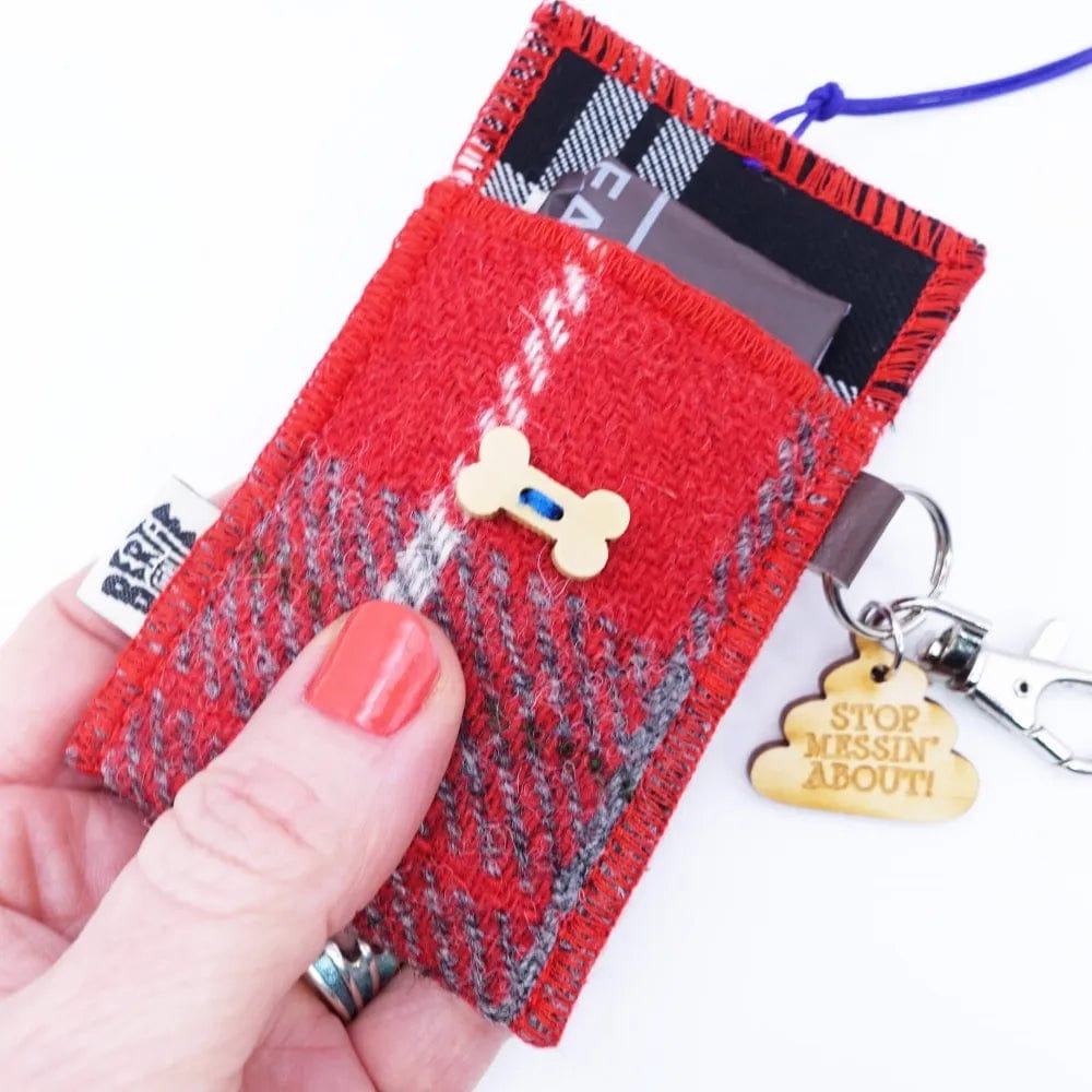 MoodCompanyNL - Harris Tweed Houder voor hondenpoep zakjes Rood - 6095640094049