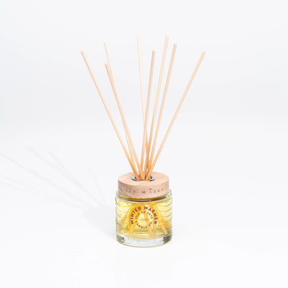 Mood Company - NIEUW! Reed Diffuser Winter Warmer - 10+ weken - Isle of Skye Candle - 5060346380995