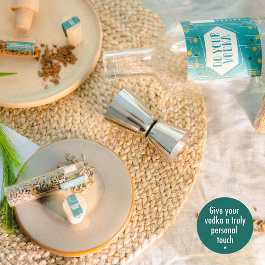 MoodCompanyNL - Ontwikkel je eigen Wodka - Uitgebreide Cadeauset - Craftly - 4260680270469