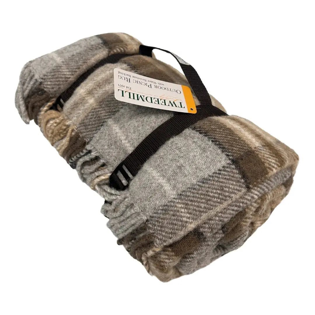 Mood Company - Picknickkleed Polo Tartan McKellar Bruin - Wol - Waterdicht - 145x183cm - Tweedmill - 5060674571744