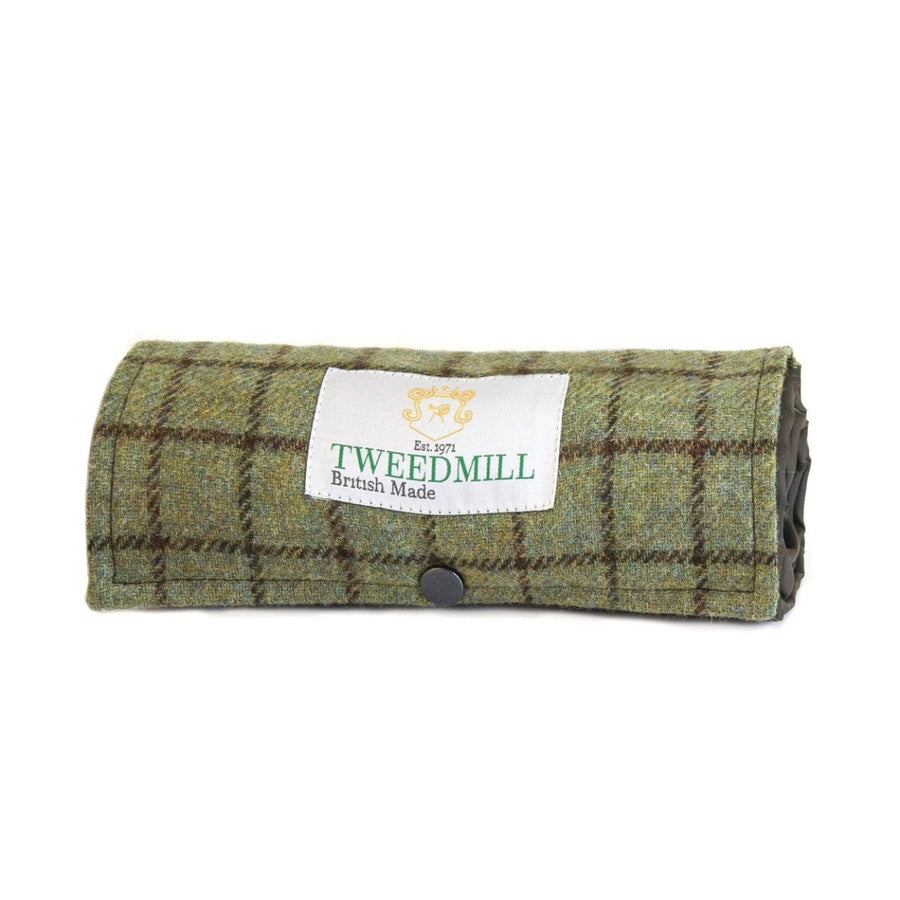 MoodCompanyNL - Picknickkleed Walker Geruit Tweed 611 Bruin - Tweed - Waterdicht - 66 × 98cm - Tweedmill - 5060674578330