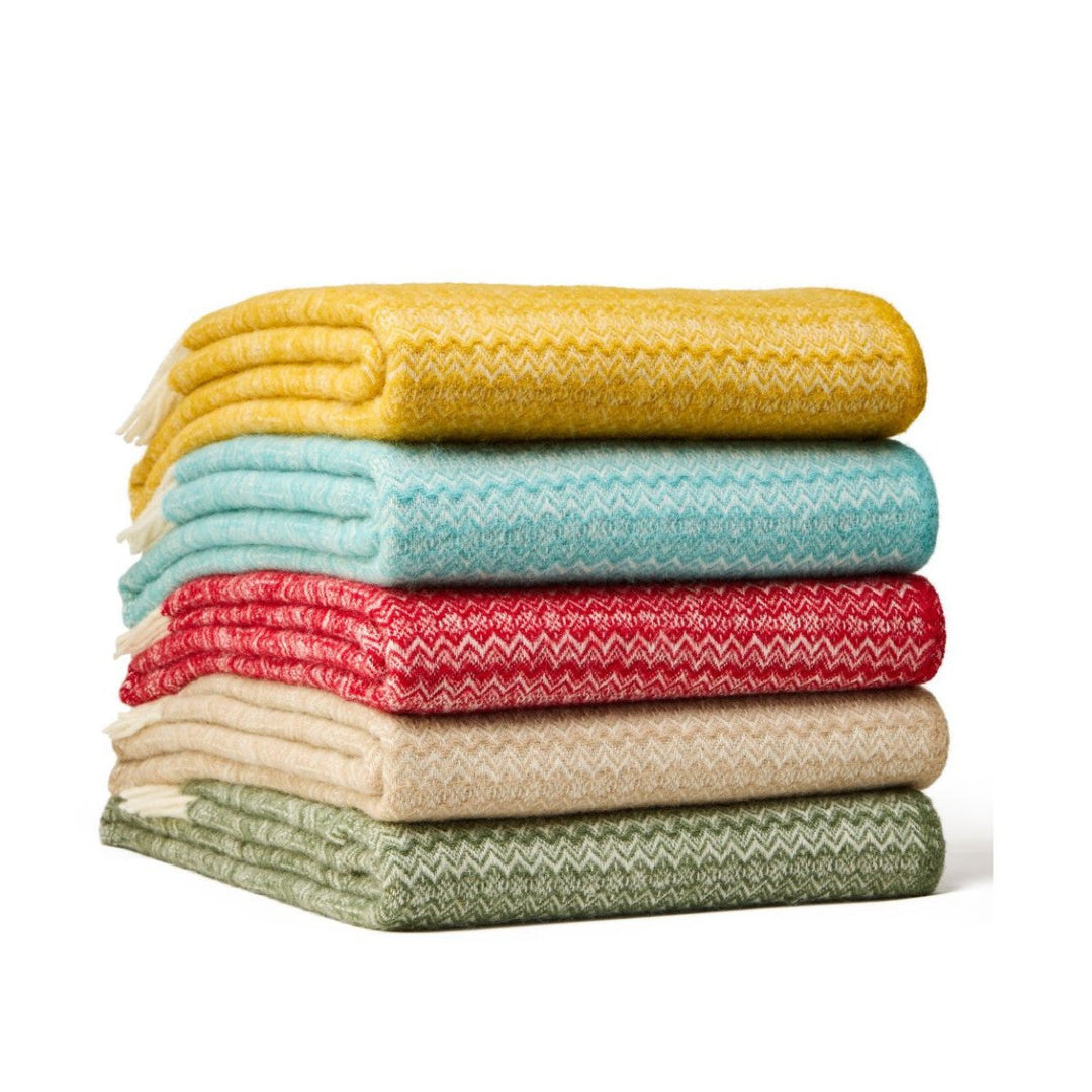 Mood Company - Plaid Fair Isle Beige (Oatmeal) - 150 x 200 - Nieuw Wol - Tweedmill UK - 5060958306864