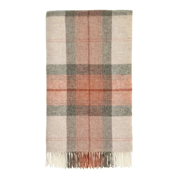 Mood Company - Plaid Skye Koraal Rood - Shetland Lamswol - 140x185 - Bronte by Moon Scotland - 6151206838851