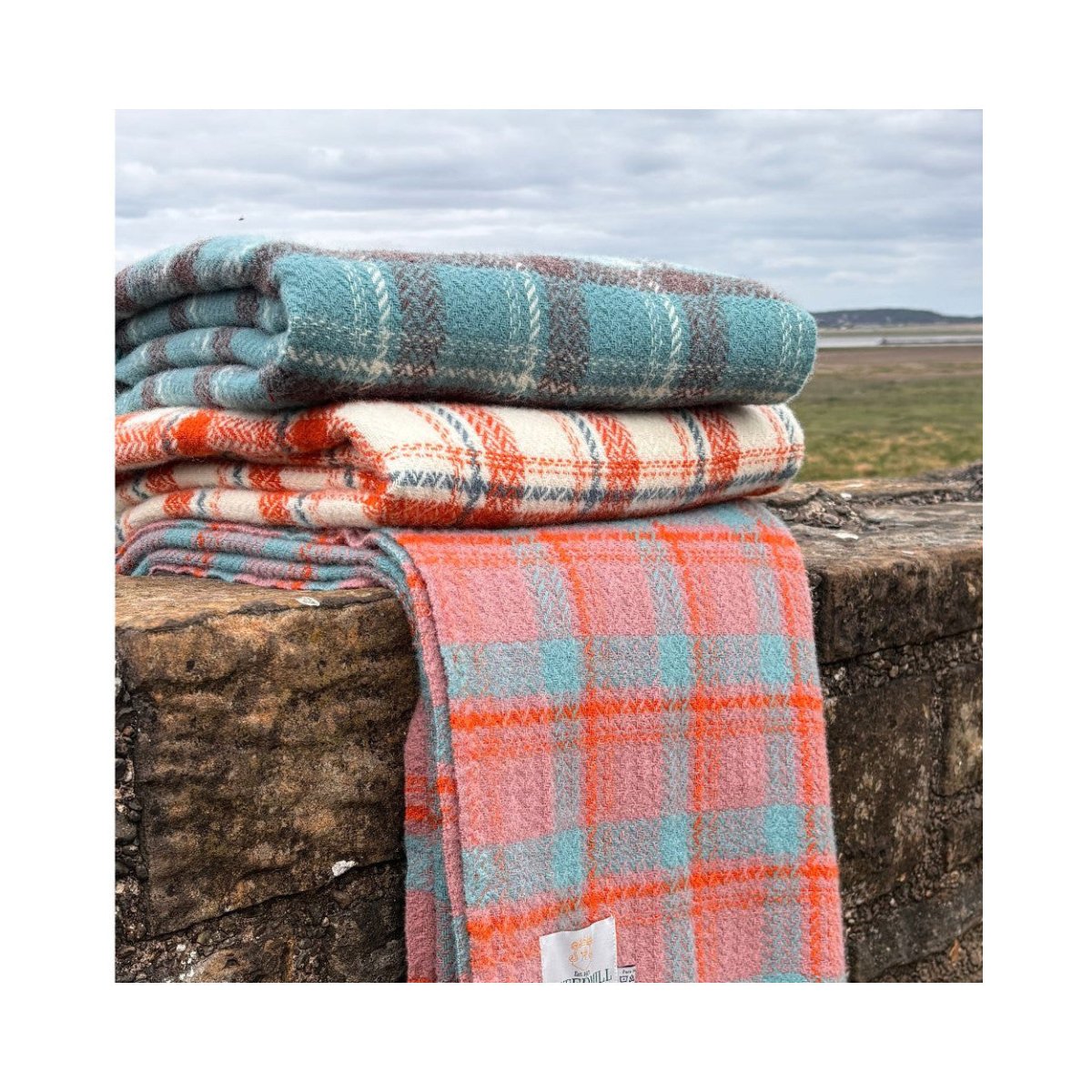 Mood Company - Plaid Trio Check Hefyn Roze - 150x183 - Nieuw Wol - Tweedmill UK - 5060958308240