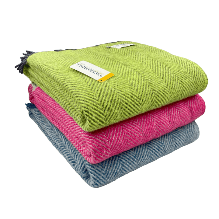 MoodCompanyNL - Plaid Visgraat Heldergroen met Donkergrijs - 150x183 - Nieuw Wol - Tweedmill UK - 5060958302804