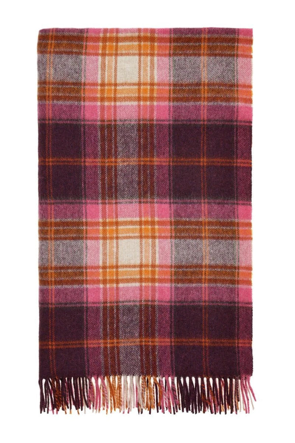 Plaid Winterton Burgundy Donkerrood - Merino Lamswol - 140x185 - Bronte by Moon Scotland by MoodCompanyNL