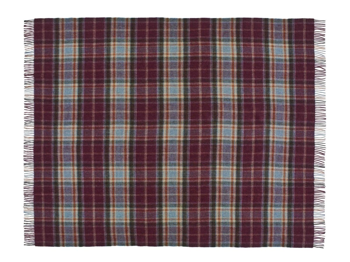 Mood Company - Plaid Winterton Pruim - Merino Lamswol - 140x185 - Bronte by Moon Scotland - 6151220943999