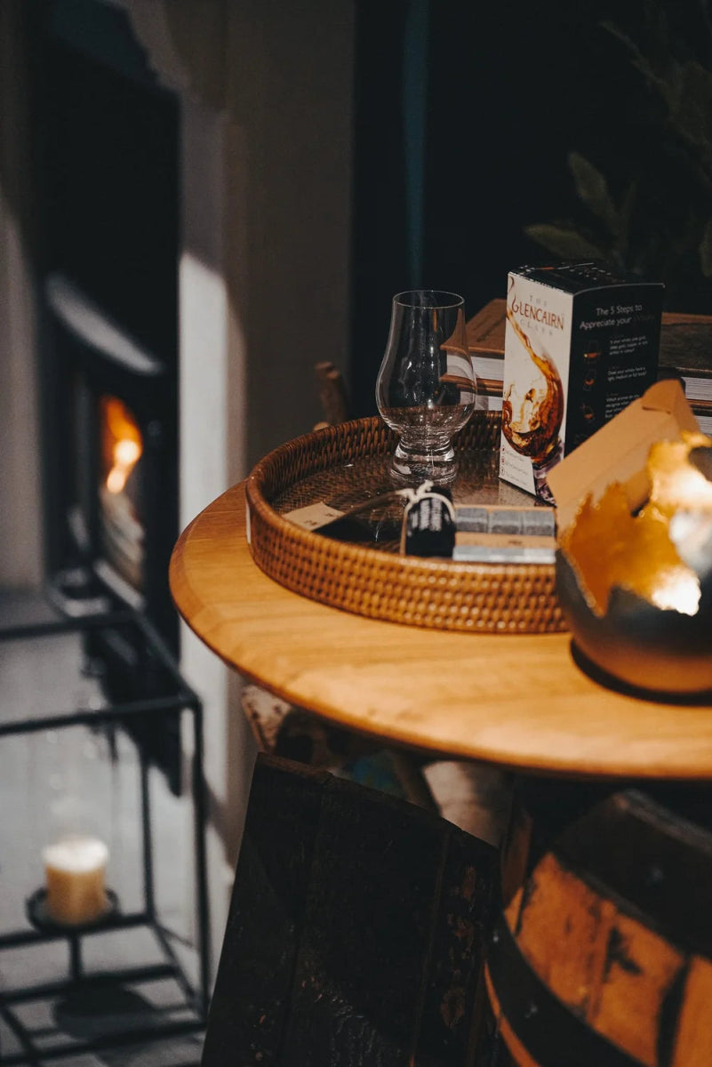 Mood Company - PRE ORDER Whisky Bar met deuren – Oude Whiskyvaten– Darach Scotland - 