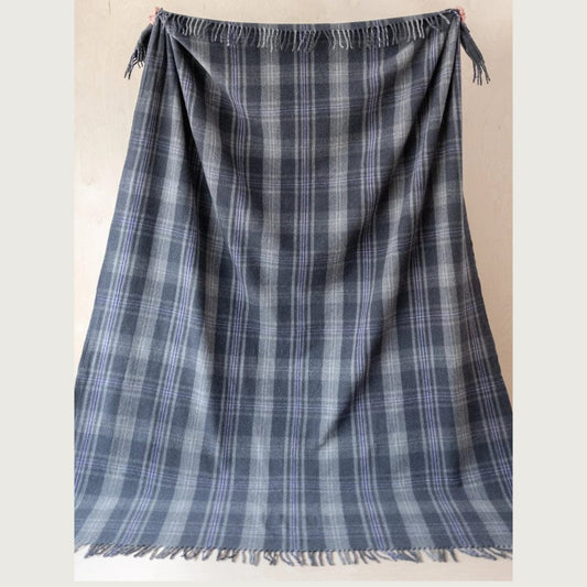 MoodCompanyNL - Sprei Tartan Persevere Flint Grey - 175x250 - Gerecycled Wol - TBCo Scotland - 5055603536819