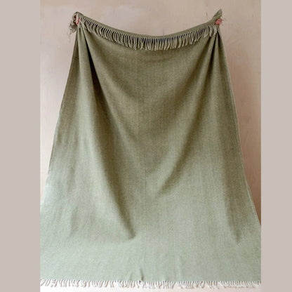 MoodCompanyNL - Sprei Visgraat Groen (Olive) - 175x250 - Gerecycled Wol - TBCo Scotland - 5055603564560